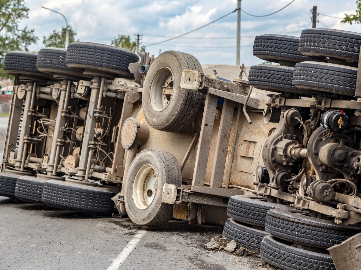 The Legal Implications of Trucking Violations